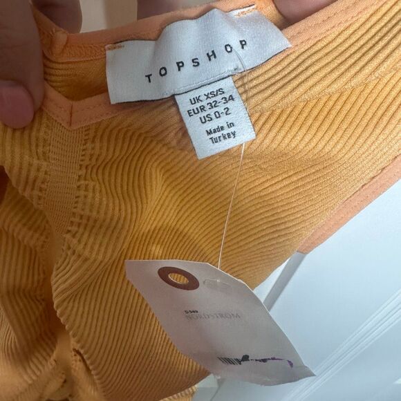 NWT Topshop tank yellow fitted size 0-2 (v1) - Picture 2 of 4